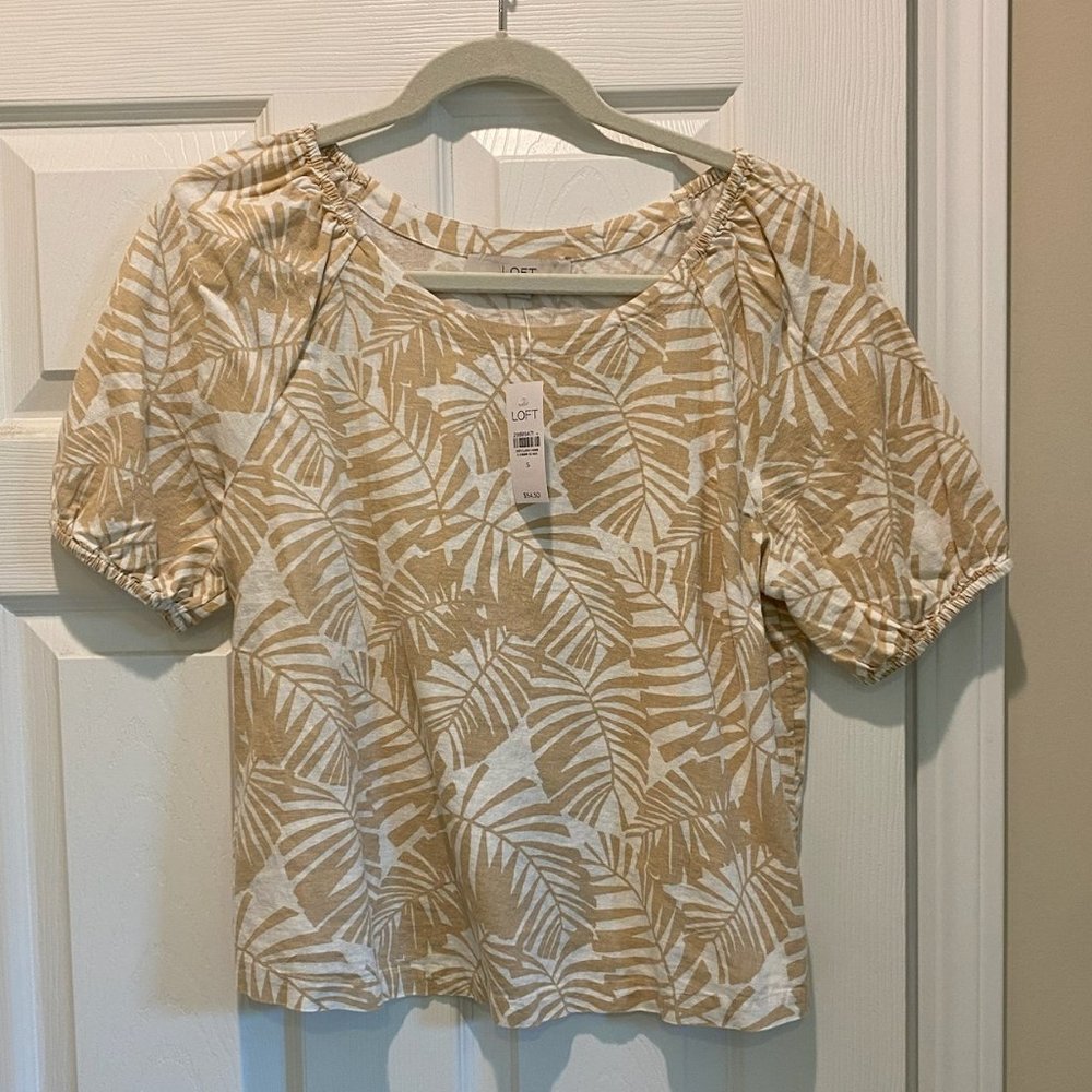 NWT, Loft top, size Small